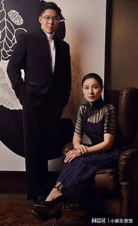 天津配资大本营 钱再多有什么用？46岁霍启刚的婚后生活，给所有豪门夫妻提了个醒